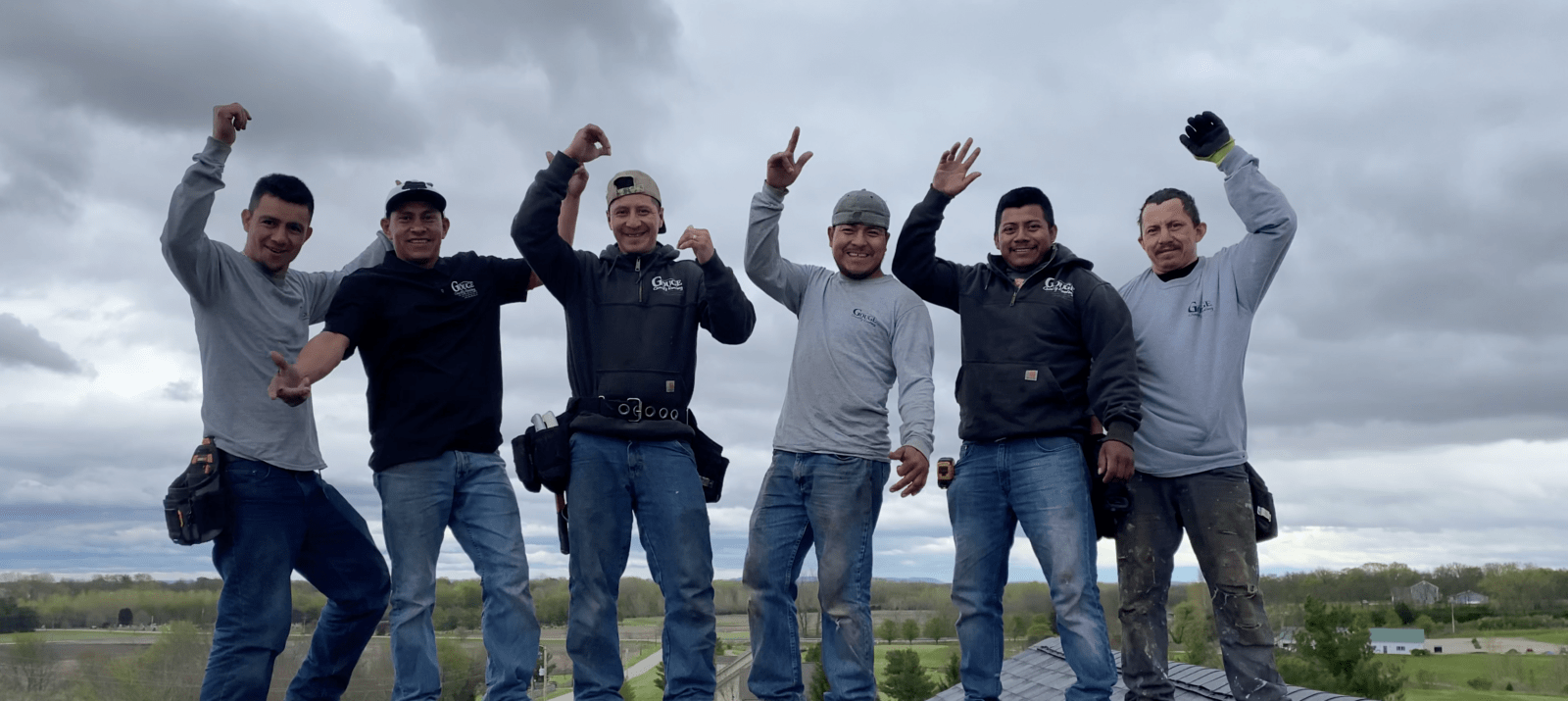 Gouge roofing team
