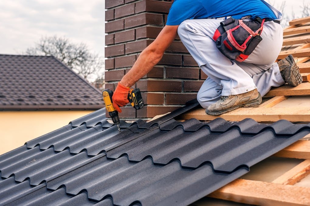 roofs repairs the metal roofs vs. shingles